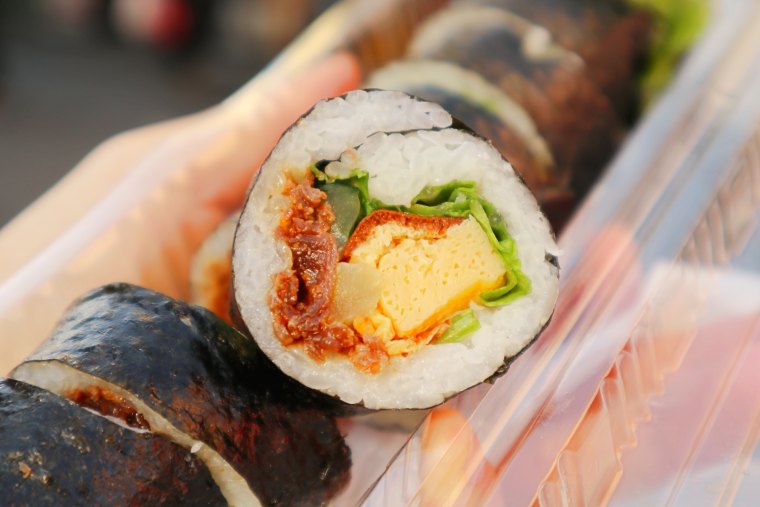 麦の家の焼肉キンパ