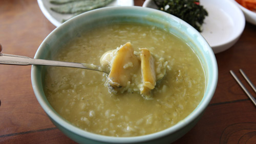 アワビのおかゆ（済州道）