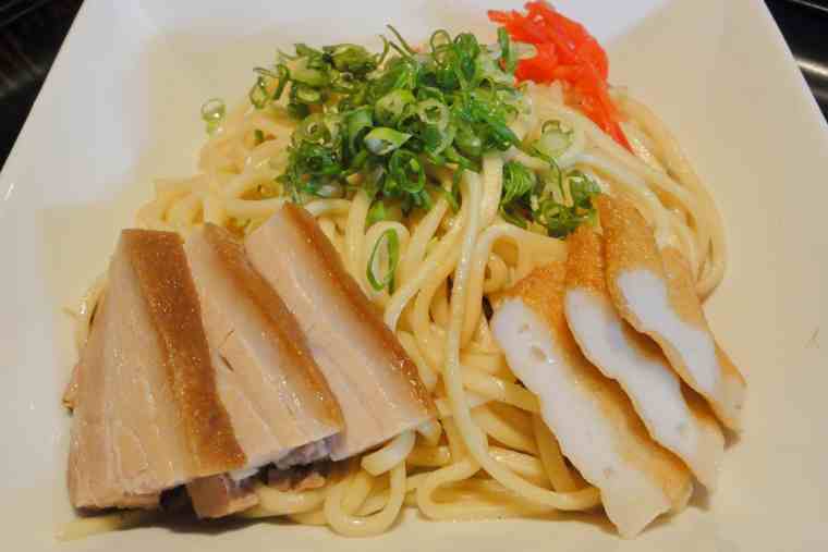 郷家の宮古焼きヤキソバ