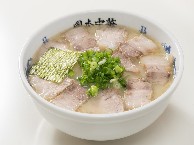 徳島ラーメン　岡本中華