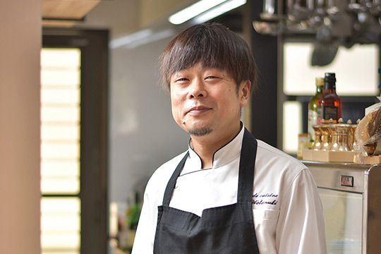 カネイチハナレ