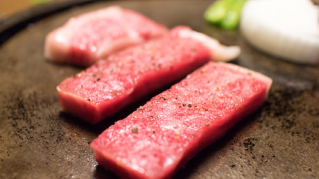 飛騨牛のステーキ