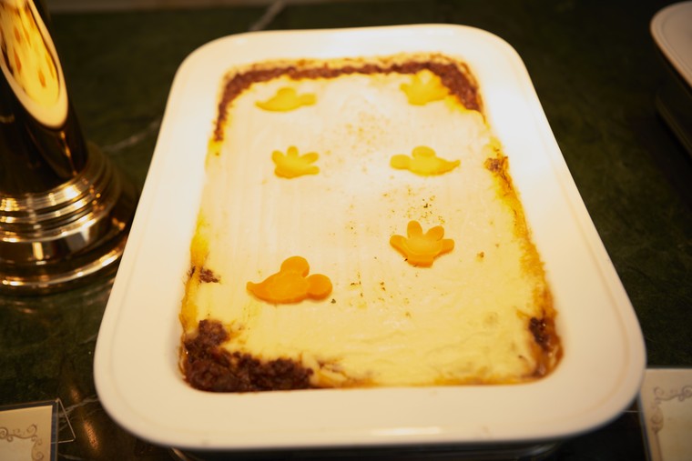 東京ディズニーランドホテル　シャーウッドガーデン・レストラン　朝食ビュッフェ　ポテトと挽き肉のグラタン