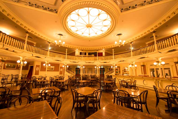 ザ・ダイヤモンドホースシュー