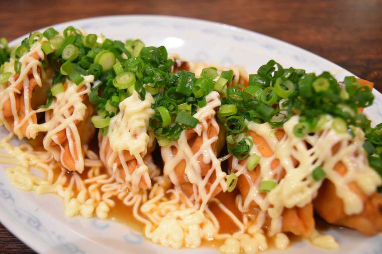 ポン酢でさっぱり頂く「葱まみれ揚餃子」