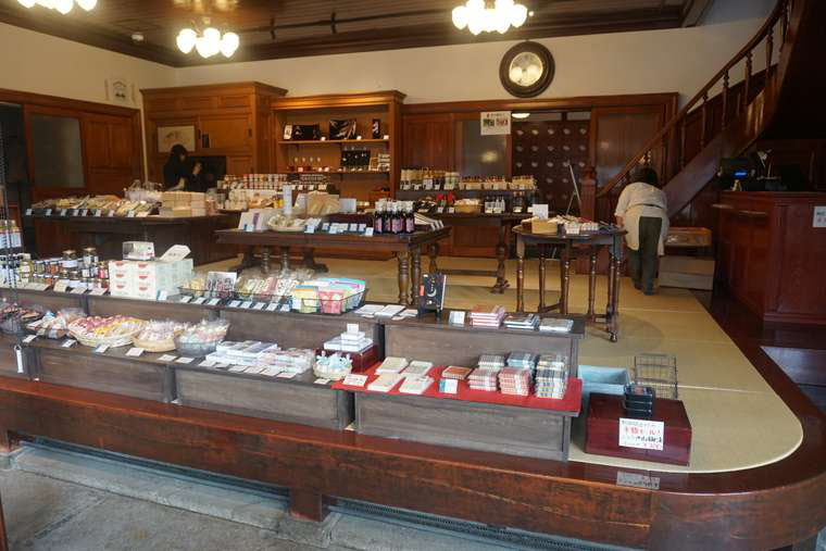 会津　「福西本店」