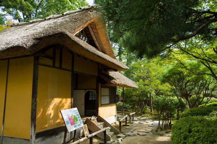 会津　茶室麟閣