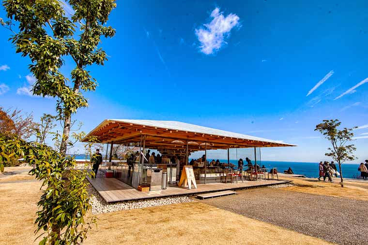 アカオハーブ&ローズガーデン「COEDAHOUSE」