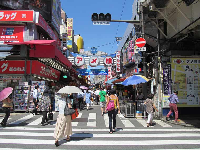 上野アメ横　グルメ　屋台