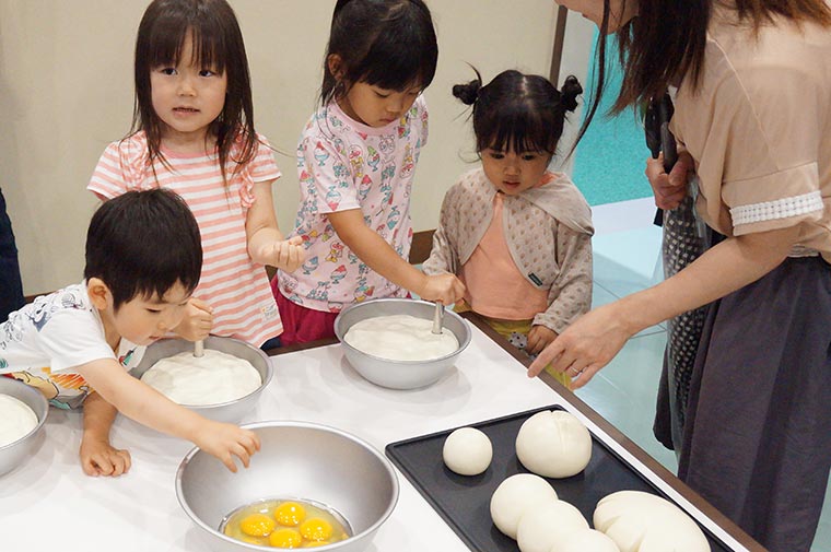 アンパンマンミュージアム　「パンこうじょう」
