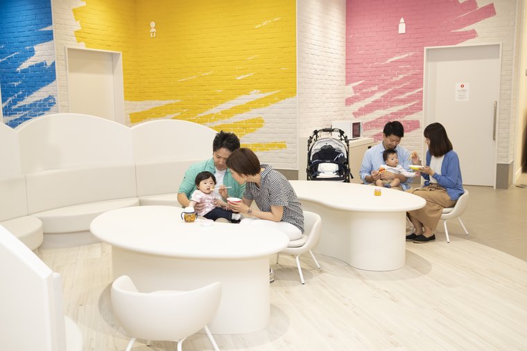 アンパンマンミュージアム　ファミリーステーション　離乳食