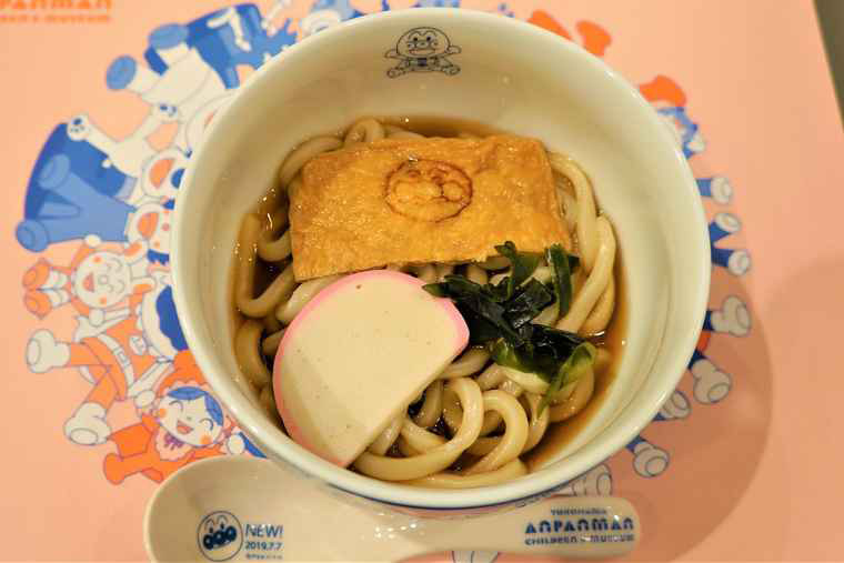 アンパンマンミュージアム　フードコート　お子さまうどん