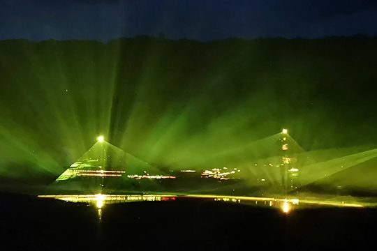 国内最大級のオーロラショー