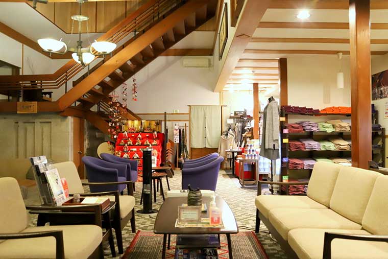 新井旅館　フロント