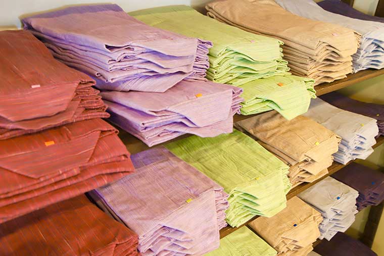 新井旅館　浴衣（遠州紬）