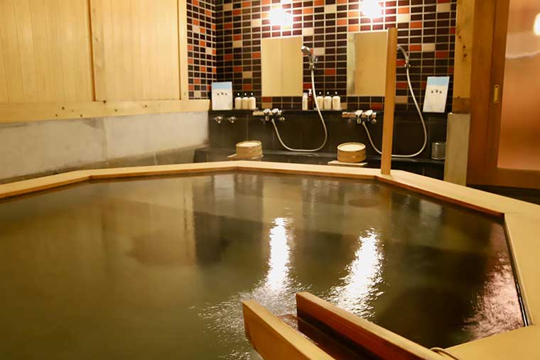 新井旅館　貸切風呂　睡蓮