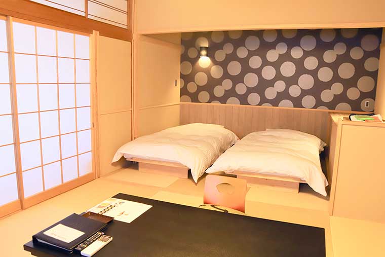 新井旅館「桂の棟」の客室