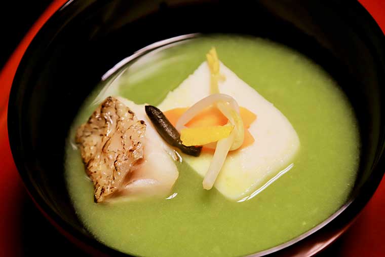 新井旅館　料理　うぐいす椀