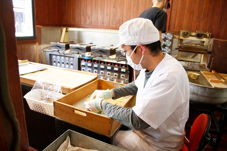 有馬温泉 温泉むすめ 三ツ森本店