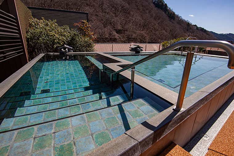 鬼怒川温泉あさや 空中庭園露天風呂