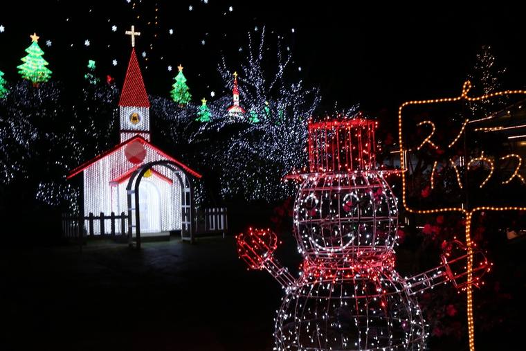 スノーワールド　イルミネーション