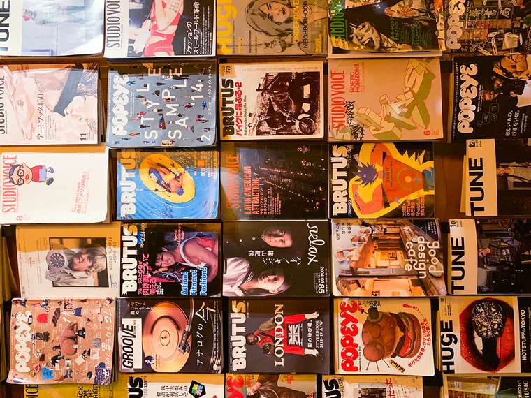 「BOOK AND BED TOKYO SHINJUKU」新宿歌舞伎町　ホテル　本屋