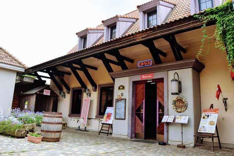 ハイジの村 レストラン ボルケーノ