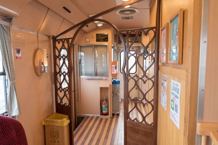 秋田県由利本荘市「鳥海山 木のおもちゃ美術館」