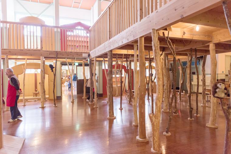 秋田県由利本荘市「鳥海山 木のおもちゃ美術館」