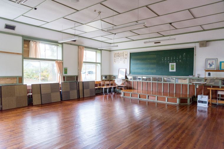 秋田県由利本荘市「鳥海山 木のおもちゃ美術館」