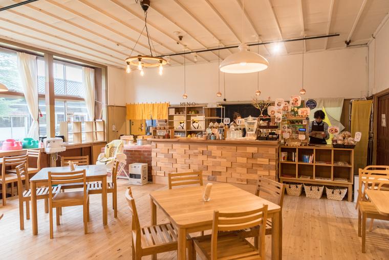 秋田県由利本荘市「鳥海山 木のおもちゃ美術館」