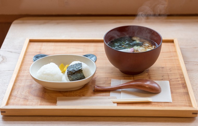 秋田県由利本荘市「鳥海山 木のおもちゃ美術館」