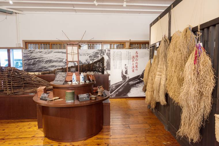 秋田県由利本荘市「鳥海山 木のおもちゃ美術館」