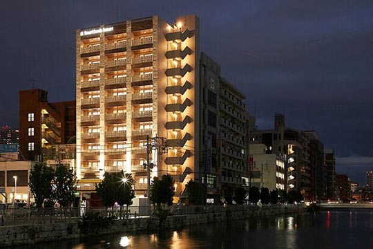 スマートコンド泊