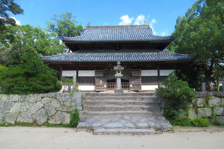 観世音寺（かんぜおんじ）