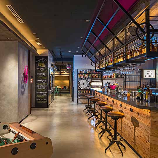 モクシー大阪本町