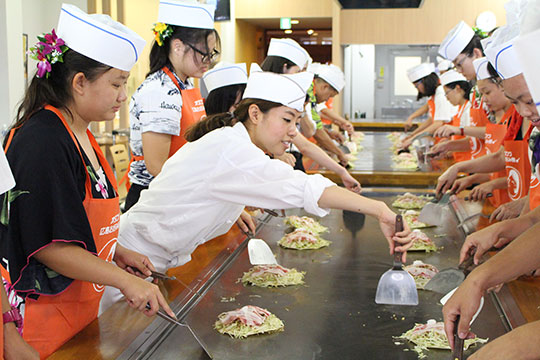 Wood Egg お好み焼館