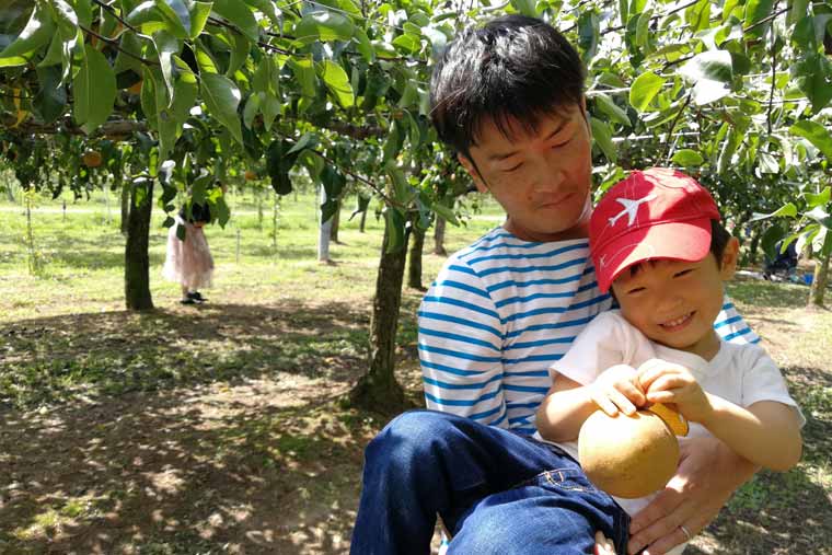 道の駅 神戸フルーツ・フラワーパーク大沢でフルーツ狩り