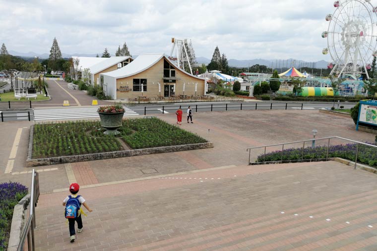 FARM CIRCUSの隣には遊園地もある