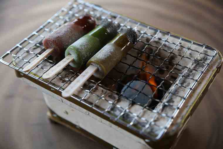 KAFE INARIの焼きアイス