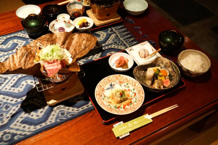 飛騨牛のステーキ定食