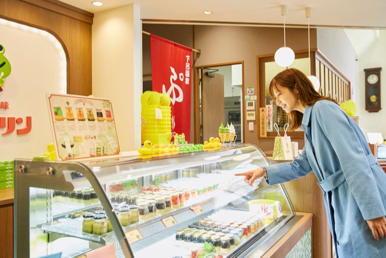 下呂プリン店内