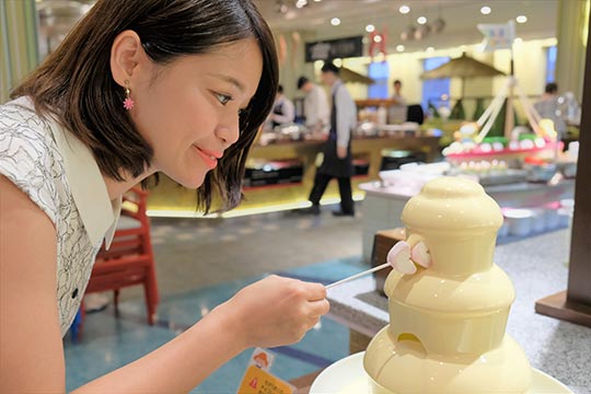 ホテルユニバーサルポート ディナーブッフェ