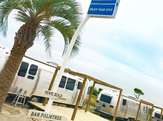 ＧＲＡＮ　ＣＡＭＰＩＮＧ　パームガーデン舞洲　ｂｙ　ＷＢＦ