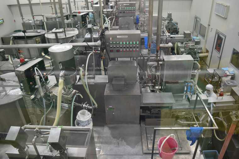 「こんにゃくパーク」でこんにゃく作りを見学