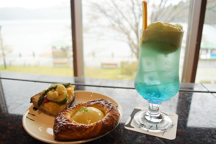 シーズン限定タルティーヌ、ダノワーズ・ベッシュ、芦ノ湖フロート