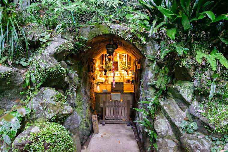 塔ノ沢 深沢銭洗弁天 奥宮