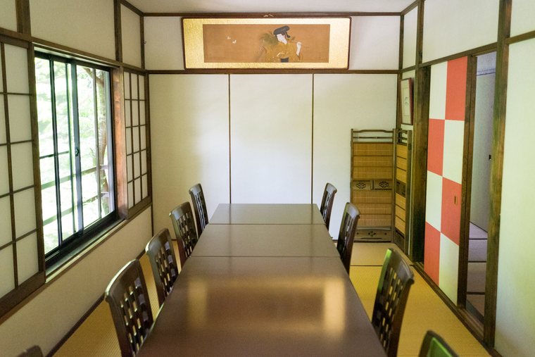 鯛ごはん懐石　瓔珞　店内