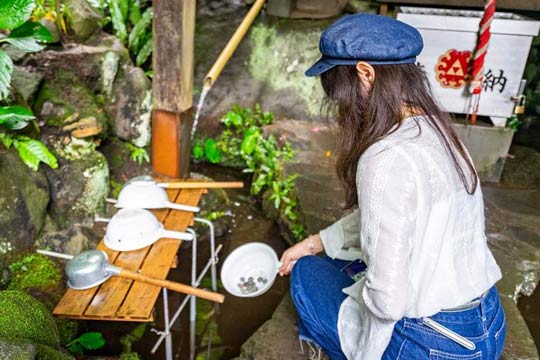 塔ノ沢 深沢銭洗弁天