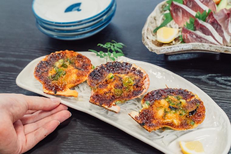 甘辛い味噌で焼き上げた長太郎貝